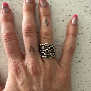 David Yurman Celebration ring in emerald size 6